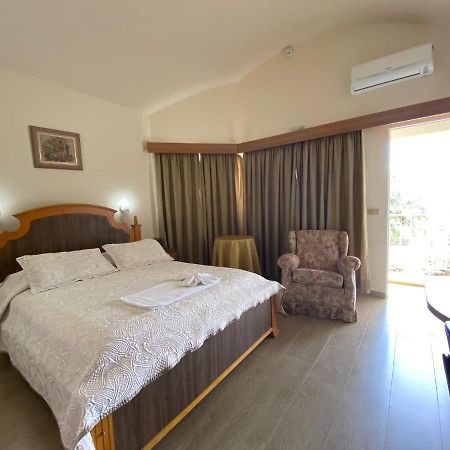 Kanoa Hotel Santo Antônio da Platina المظهر الخارجي الصورة